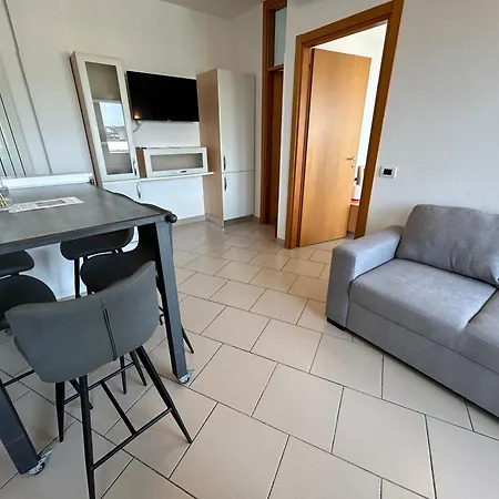 Nievo-ceccarini Pedonale Flexrent - Immobiliare Abissinia アパート