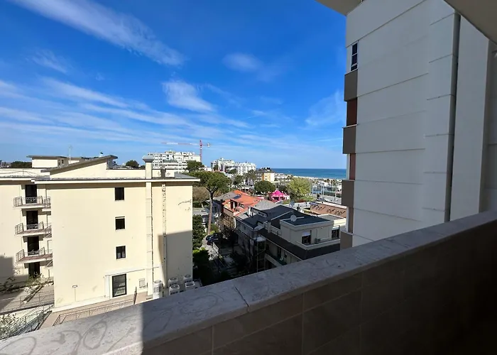 Appartamento Nievo-ceccarini Pedonale Flexrent - Immobiliare Abissinia *