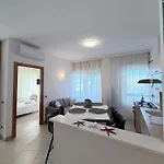 Apartmán Nievo-ceccarini Pedonale Flexrent - Immobiliare Abissinia Riccione