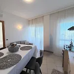 Nievo-ceccarini Pedonale Flexrent - Immobiliare Abissinia Apartmán
