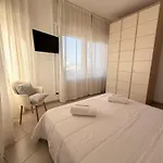 Nievo-ceccarini Pedonale Flexrent - Immobiliare Abissinia