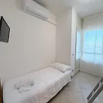Nievo-ceccarini Pedonale Flexrent - Immobiliare Abissinia