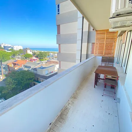 Nievo-ceccarini Pedonale Flexrent - Immobiliare Abissinia * Riccione