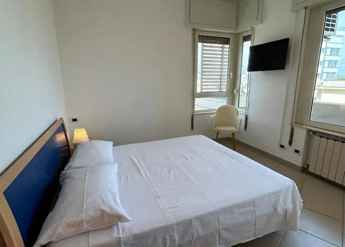 Nievo-ceccarini Pedonale Flexrent - Immobiliare Abissinia