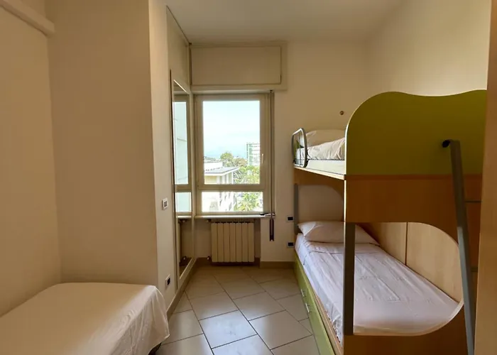 Nievo-ceccarini Pedonale Flexrent - Immobiliare Abissinia