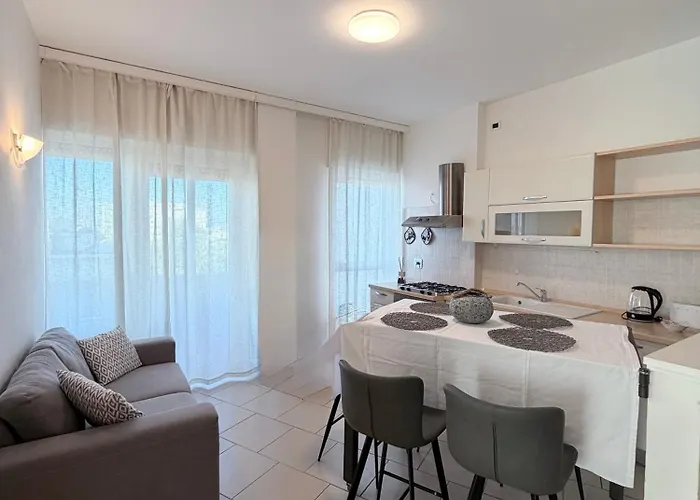 Nievo-ceccarini Pedonale Flexrent - Immobiliare Abissinia Appartement *