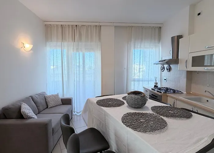 Nievo-ceccarini Pedonale Flexrent - Immobiliare Abissinia